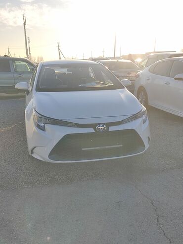 Toyota: Toyota Corolla: 2020 г., 1.8 л, Вариатор, Гибрид, Седан