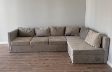 TV altlığı: Künc divan
