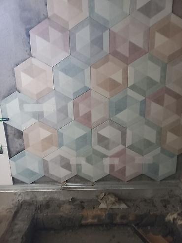 Укладка плитки: Подготовка стен для укладки, Подготовка стен для грунтовки, Резка плитки | Керамическая плитка, Керамогранитая плитка, Мозаичная плитка | Вертикальная укладка, Диагональная укладка, Горизонтальная укладка Больше 6 лет опыта — 15