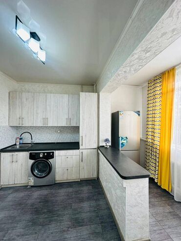 сдается 2 комнатная квартира город ош: 2 комнаты, 62 м², 106 серия, 2 этаж, Евроремонт