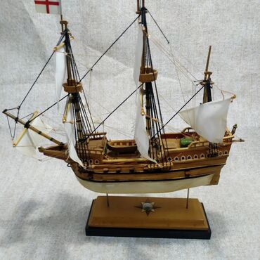 Модели кораблей: Модель корабля "Золотая Лань "Френсиса Дрейка модель в маленьком