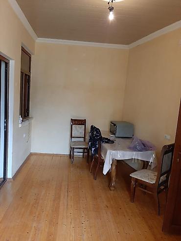 kredite evler: 3 otaqlı, 1 kv. m, Kredit yoxdur, Orta təmir — 10