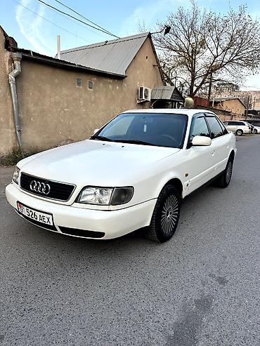 Audi A6: 1995 г., 2.6 л, Механика, Бензин, Седан