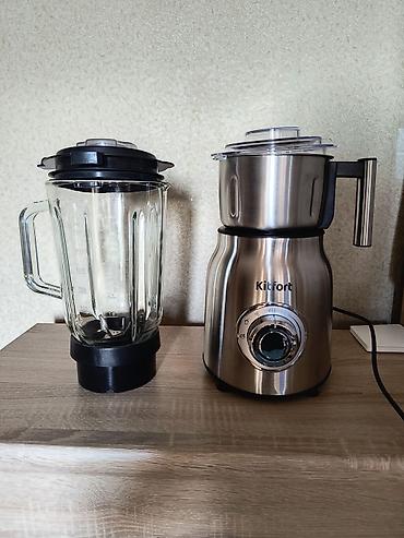 coffee maker: Продаю блендер Kitfort КТ-3079, 2-в-1 (блендер, кофемолка). состояние — 1