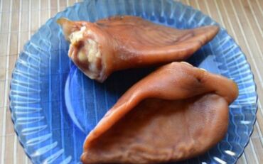 диффенбахия купить: Копчёные свиные ушки,для салата,к пиву.натуральное копчение