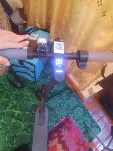 elektron skuter qiymetleri: Salam Skuter Satilir cox tecili qiymete elimyandi. 340azn Butun