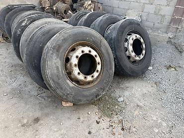 Шины и диски: Колеса в сборе R 22,5, Б/у, Грузовики/Автобусы, Железные — 2