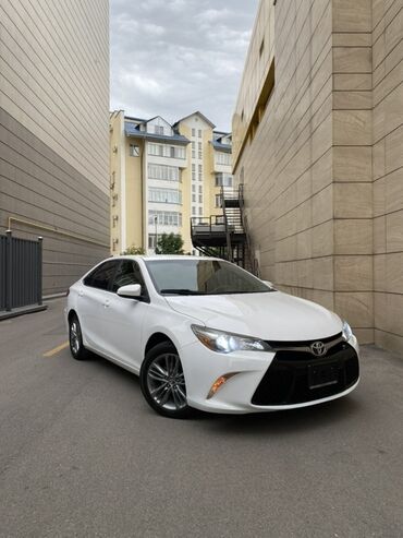 чехол на камри: Toyota Camry: 2015 г., 2.5 л, Автомат, Бензин, Седан