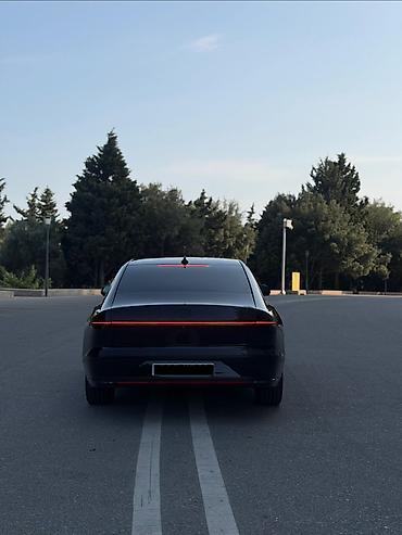 Транспорт: Hyundai Grandeur: 1.6 л | 2023 г. Седан — 5