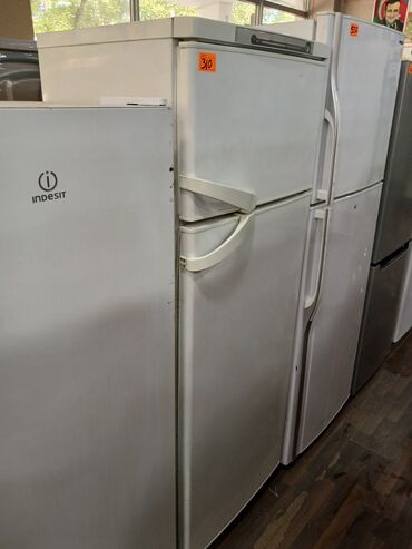 Soyuducular: 2 qapılı Indesit Soyuducu Satılır, rəng - Ağ