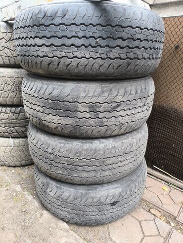 куплю резину на 18: Шины 285 / 60 / R 18, Всесезонная, Комплект, Внедорожные (АТ/МТ), Dunlop