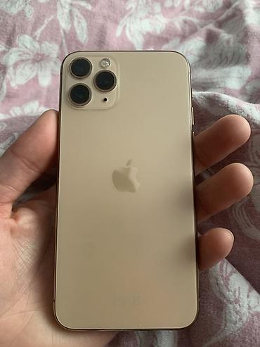 сколько стоит iphone 19: IPhone 11 Pro, золото - Экран 5.8" OLED (Super Retina XDR). На — 1