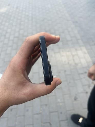 iphone 13 100 pil: IPhone 13, Qara — 5