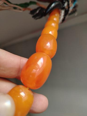 sacaq: Kehraba təsbeh – iri daşlı, xüsusi hazırlanma. - Material: sixma — 6