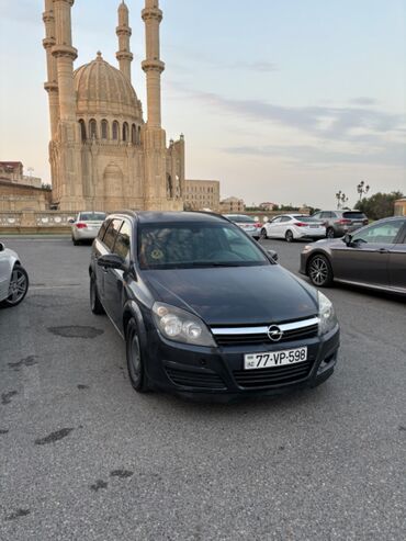 Opel Astra: 1.9 l | 2006 il 400000 km Universal