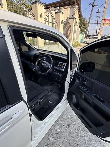 Honda: Honda Stepwgn: 2010 г., Газ, Минивэн — 5