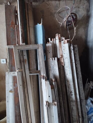 kompozit taxta: Taxta material dəsti – söküntüdən çıxma PULSUZ KİMƏ LAZİMDİ APARSİN - at lalafo.az kompozit taxta: Taxta material dəsti – söküntüdən çıxma PULSUZ KİMƏ LAZİMDİ APARSİN -