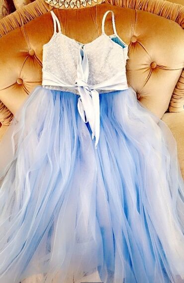 yun don: Детское платье цвет - Голубой