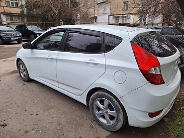 aksent: Hyundai Accent. Disel. Avtomat karopka. Günlük icarəyə verilir — 3