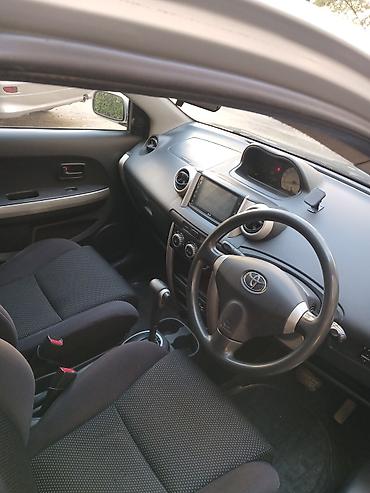 Scion: Toyota Ist: 2003 г., 1.3 л, Автомат, Бензин, Хетчбек — 9