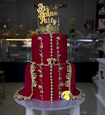 Tortlar: Ad günü üçün dizayn tortları - Zərif “Happy Birthday” yazılı klassik — 10