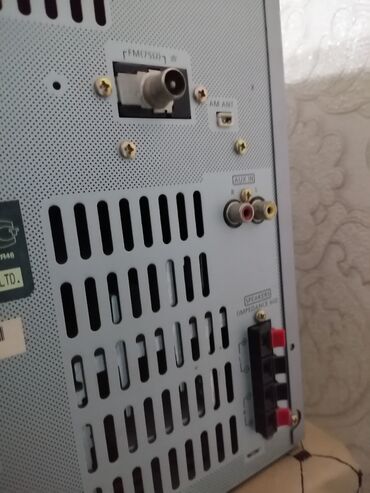 Musiqi mərkəzləri: Музыкальный центр🎼 "Самсунг"💽Дисковод не работает, 📼кассета работает — 9