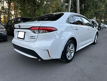 ev: Toyota Levin: 2021 г., 1.8 л, Вариатор, Гибрид, Седан — 6