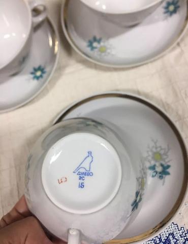 Наборы посуды: ДУЛЁВО! 2 сервиза! Сервантное хранение! В горошек-5 чашек+6 блюдец — 10