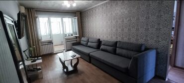 Продажа квартир: 3 комнаты, 58 м², 104 серия, 4 этаж, Старый ремонт