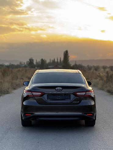 бюджетные авто: Toyota Camry: 2019 г., 2.5 л, Автомат, Бензин, Седан — 8