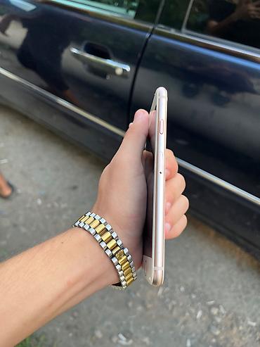 iphone 8 ikinci əl: IPhone 8, 64 GB, Matte Gold, Barmaq izi — 3