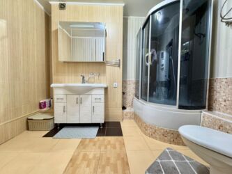 Продажа квартир: 3 комнаты, 136 м², Элитка, 5 этаж, Евроремонт — 10