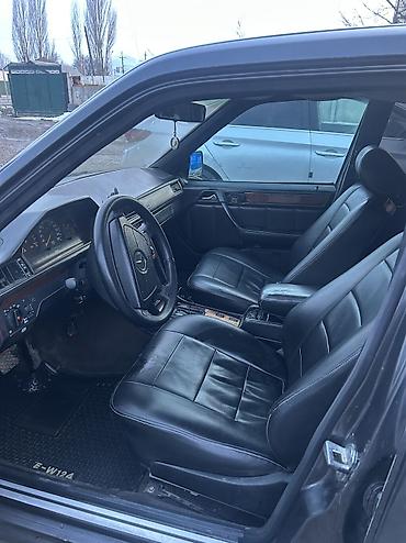 Mercedes-Benz: Mercedes-Benz W124: 1994 г., 3.2 л, Автомат, Бензин, Седан — 5