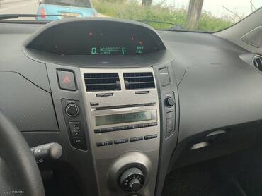 Toyota: Toyota Yaris: 1.3 l. | 2008 έ. Χάτσμπακ — 9