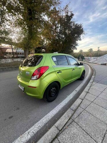 Hyundai: Hyundai i20: 1.2 l. | 2013 έ. Χάτσμπακ — 4