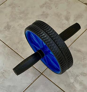 İki təkərli qarın məşq çarxı (ab wheel) - İkili təkər dizaynı: daha