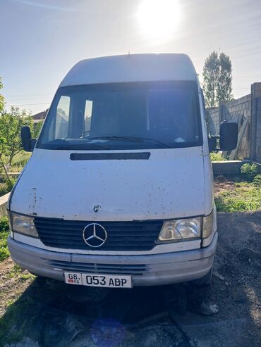 купить прицеп для перевозки авто: Легкий грузовик, Mercedes-Benz, 3 т, Б/у