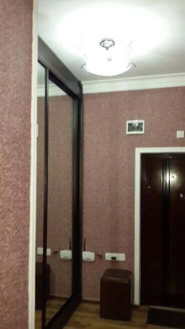 Uzunmüddətli kirayə mənzillər: Binəqədi rayonu 9-cu mikrarayonda leyla sadliq evine yaxin 18 — 11