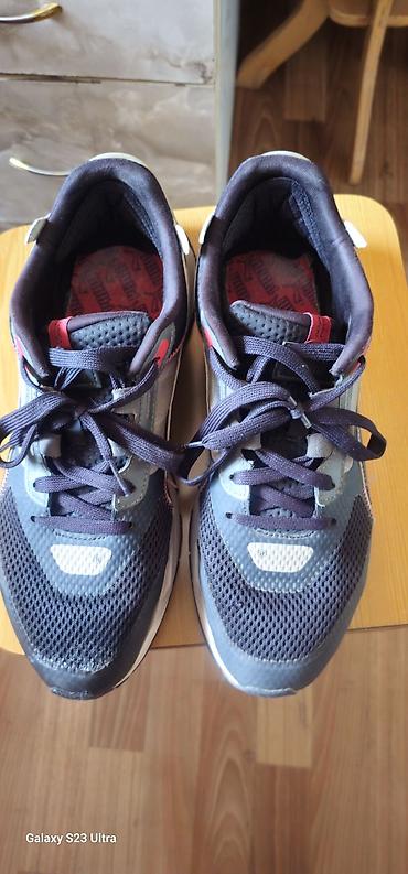 puma 36: Мужские кроссовки, 42.5, Puma, Б/у, цвет - Серый — 1