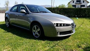 auto plac sirena: ALFA ROMEO 159 - KOMPLETAN AUTO U DELOVIMA | Polovni delovi Alfa — 4