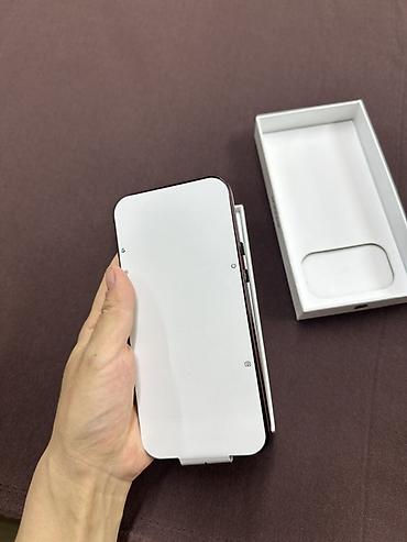 Уюлдук телефондор жана аксессуарлар: IPhone 18 Pro Max, Жаңы, 256 ГБ, Кочкул кызыл, Куту — 3