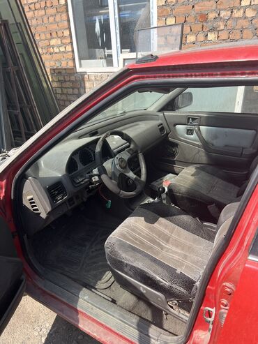 Honda: Honda Accord: 1994 г., Седан — 14