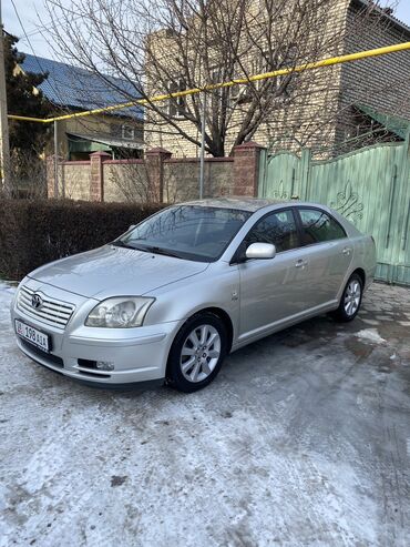 Toyota: Toyota Avensis: 2004 г., 2 л, Механика, Дизель, Хэтчбэк