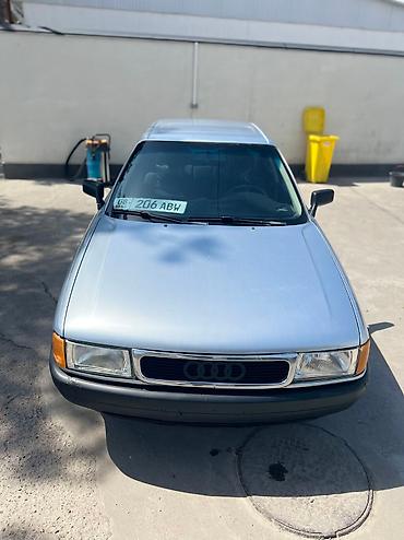Audi: Audi 80: 1989 г., 1.8 л, Механика, Газ, Седан — 2