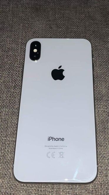 Apple iPhone: IPhone Xs, Б/у, 64 ГБ, Белый, Защитное стекло, 98 %