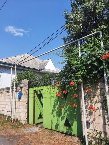 sumqayit bagca seher: 110 kv. m, 3 otaqlı, Kombi, Qaz, İşıq