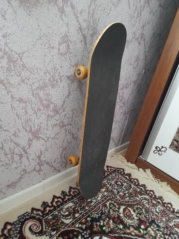 idman elcekleri: Skateboard
