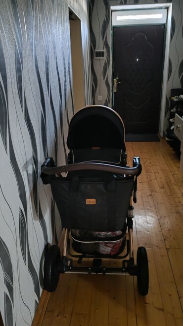 Araba-beşiklər: Çıxarıla bilən beşikli araba — 7