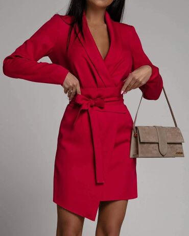 Haljine: Haljine 2500 na lalafo.rs — 2 Haljine: Haljine 2500 — 2