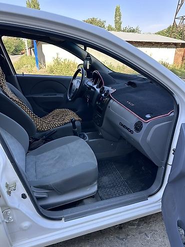 м рул: Daewoo Kalos: 2004 г., 1.2 л, Кол менен иштөөчү, Бензин, Седан — 8